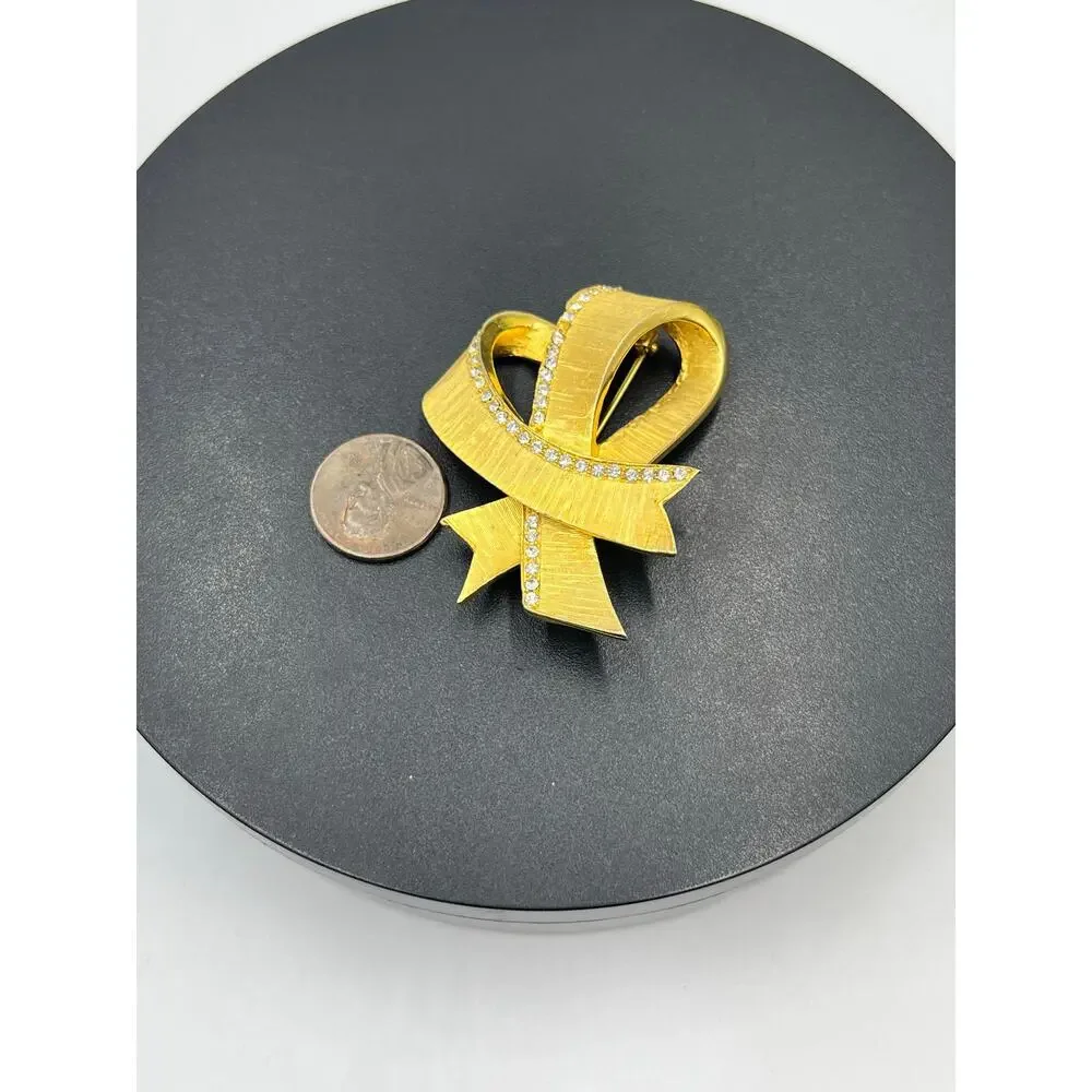 Vintage Gold‎ Tone Rhinestone Double Ribbon Brooch Pin Unbranded